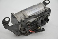 Mercedes-Benz W205 C-Class Compressor Airmatic Air Suspension A0993200004