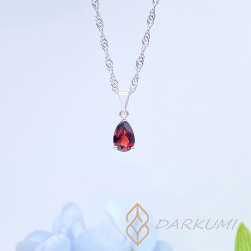 Natural garnet pendant - 3.7,
