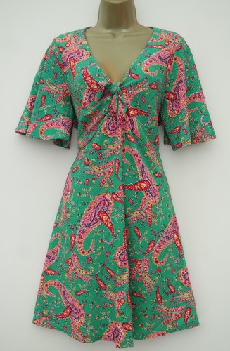 Papaya green pink paisley - green,