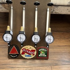 4 Optics Bar wall mounted man