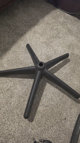 Herman miller aeron office - miller,