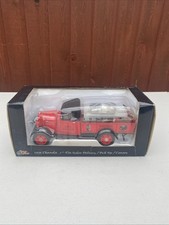 Unique Replicas 1/24 76402 1935 Chevrolet 1.5 Ton Sedan Delivery Truck MEGA RARE