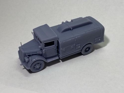 Opal blitz fuel truck 35 - opal, 1/35