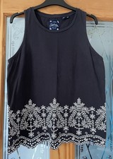 Superdry Boutique Ladies Vest Top – Size 10 – Blue with White Flower Hem Detail