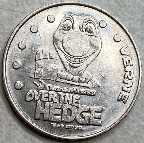 2006 chuck cheese - e, cheese's