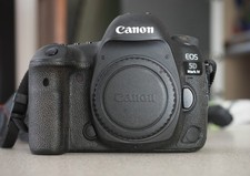 Canon 5D mark IV Camera Body
