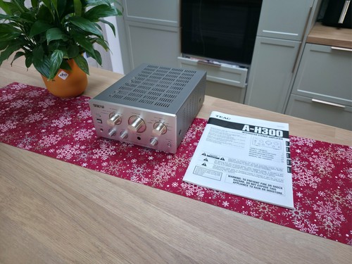 Teac reference 300 series - reference,