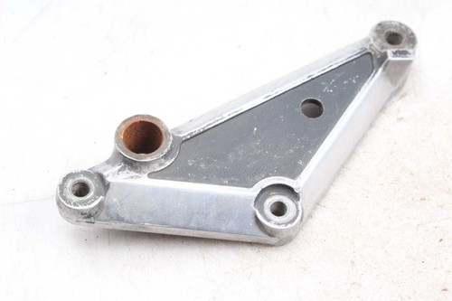 Footrest retaining plate right - footrest,