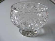 Edinburgh Cut Glass Rose bowl / Posy Bowl Diameter Across Top 4.3/4"  Heavy 937g