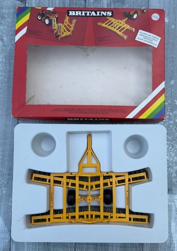 Britains farm folding disc - farm,