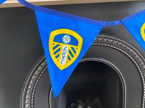 Leeds football pennant - leeds,