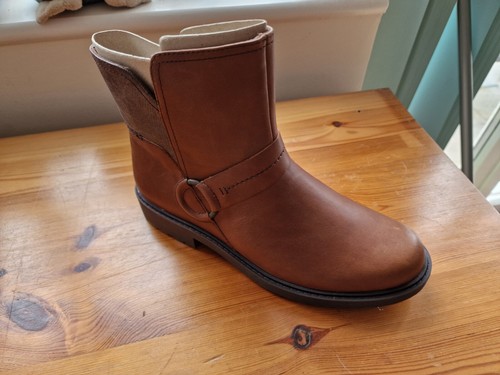 Clarks opal rose boots - opal,