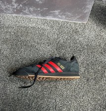 Adidas AS 520 Trainers