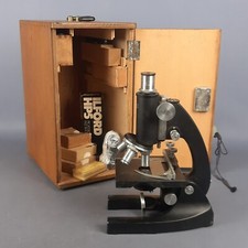 Laboratory Microscope Milo
