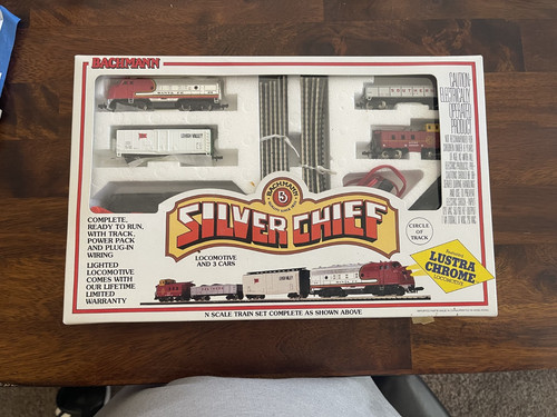 Bachmann silver chief - chief, train