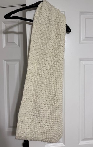 Loft ivory acrylic knit - loft,