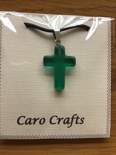 Emerald green glass - green,