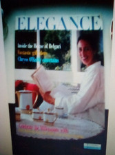 Vintage Elégance Women's