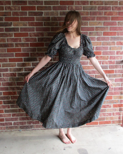 Prairie dress small - sz, doen