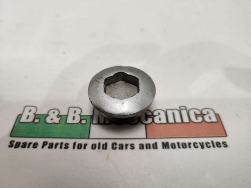 Screw nut crankcase - screw, side
