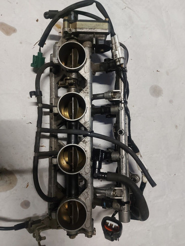 Suzuki 600 gsxr - gsxr, js1bg