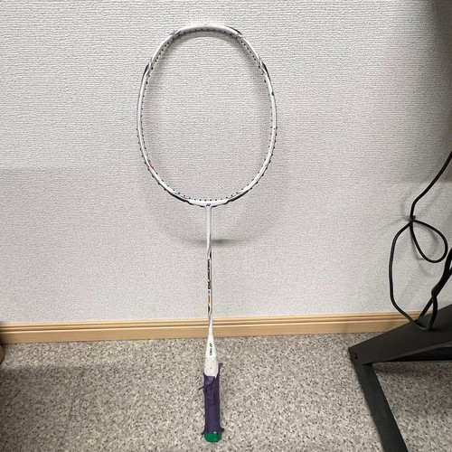 Yonex voltric tune - 70, e-tune