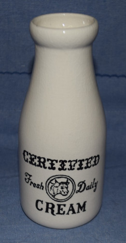 Vintage country farmhouse milk - country,