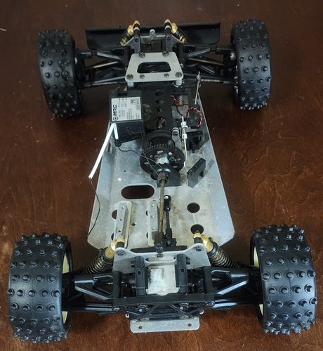 Kyosho burns 1987 chassis - kyosho,