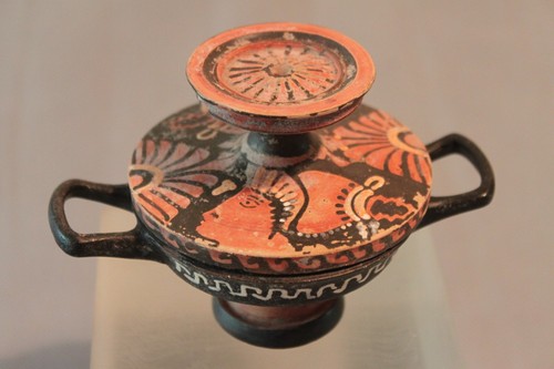 Ancient greek red figure - red,