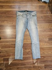 Levi’s Demi Curve Straight