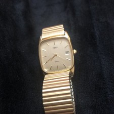 Vintage Timex Men’s Gold