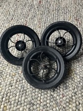 Out N About Nipper Single /