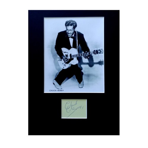 Chuck berry autograph photo - chuck,