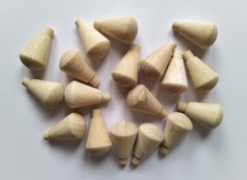 Beech small wooden shaker - beech, pegs