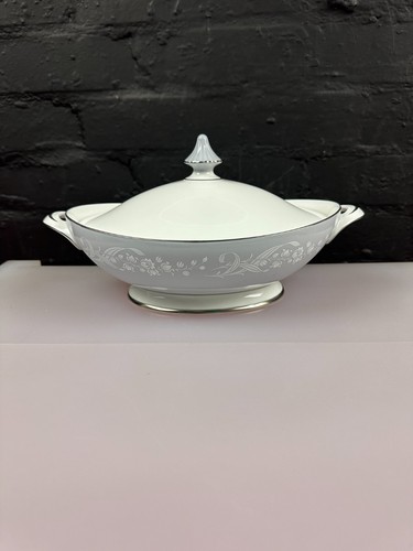 Royal doulton valleyfield - royal,
