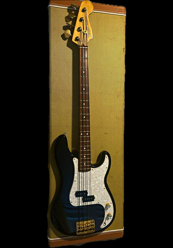 Vintage fender precision bass - fender,