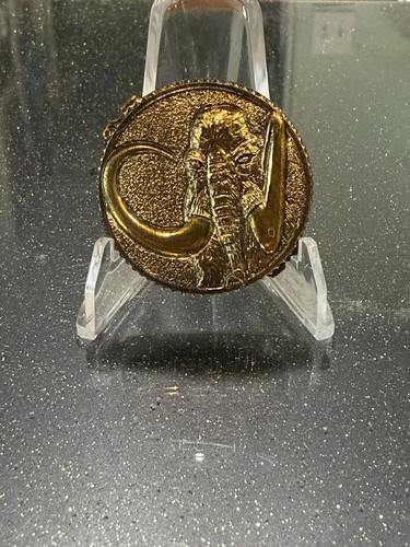 Original prop coin used - coin,