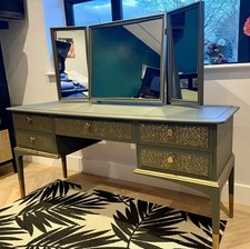 Stag Minstrel Dressing Table