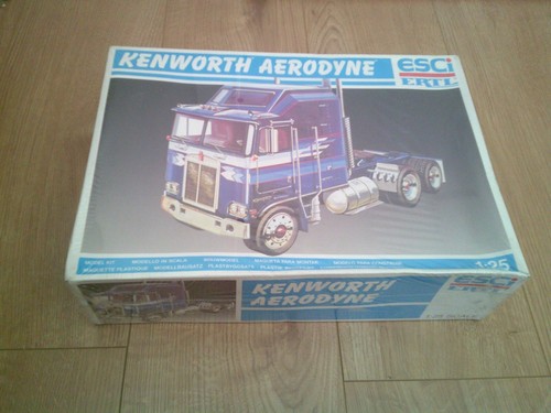 W270 esci ertl model - w270, /