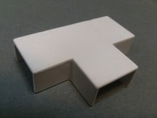 38mm x 25mm & 38 x 16mm PVC Cable Trunking Accessories Angles and Couplers