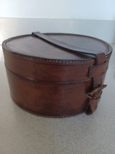 Vintage Brown Leather Collar Box ~ Ideal Trinket Case or Period Drama Prop