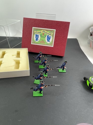 Trophy miniatures american - trophy,