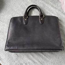 Vintage Aquascutum Black Leather Briefcase Laptop Tote doctors bag. Zippers
