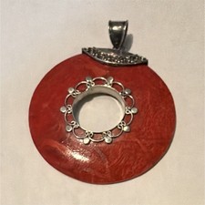 Red coral pendant - red,