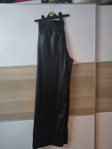 Zara women trousers - women's,
