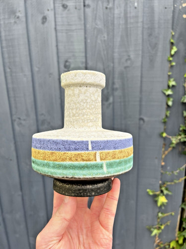 Mid century u - century, uebelacker
