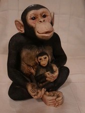 Chimpanzee mother baby resin - &,