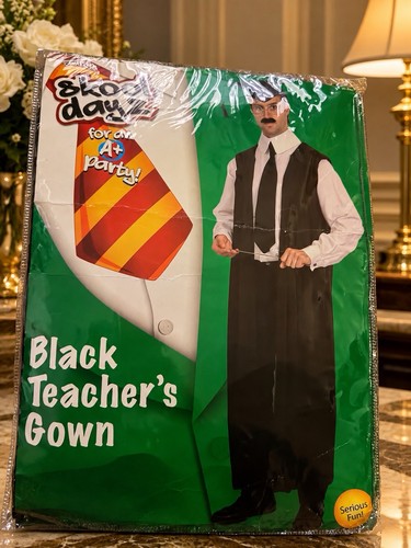 Skool dayz black - skool, teacher’s
