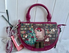 Vendula London Christmas