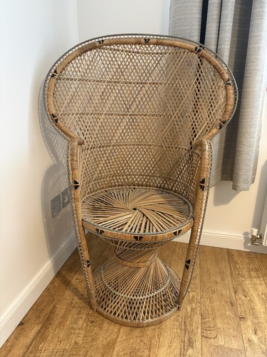 Vintage 1970s large rattan - large,